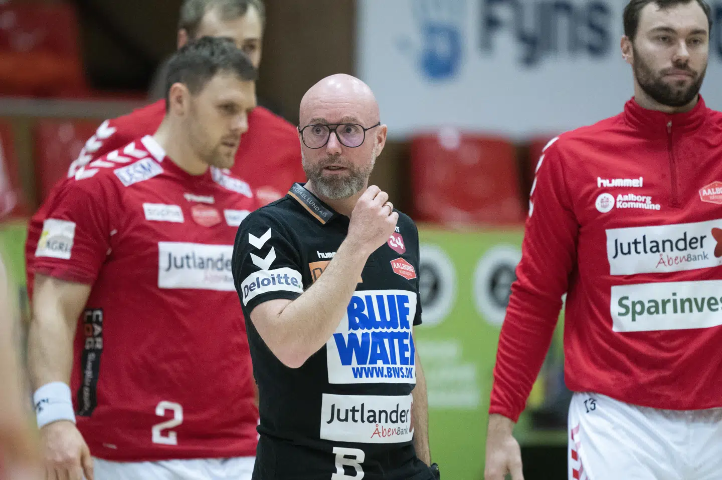 Aalborg-træner Stefan Madsen så sit hold tage førstepladsen mod TMS Ringsted. Claus Fisker/Ritzau Scanpix