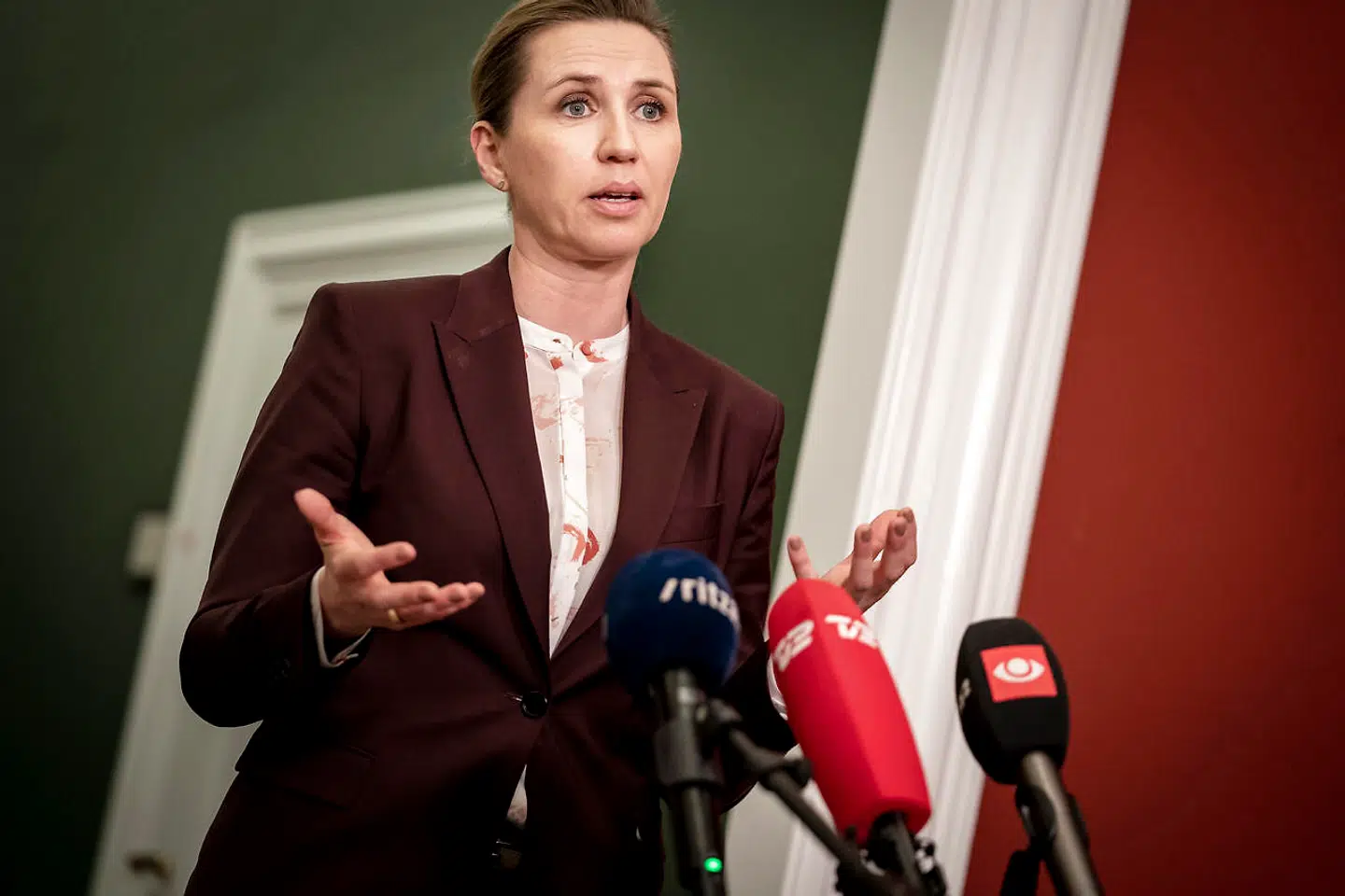 Mette Frederiksen har tunnelsyn, mener Pernille Vermund, som forlod genåbningsforhandlingerne, da hun ikke kunne se sig selv i det billede, som tegnede sig forhandlingslokalet.
