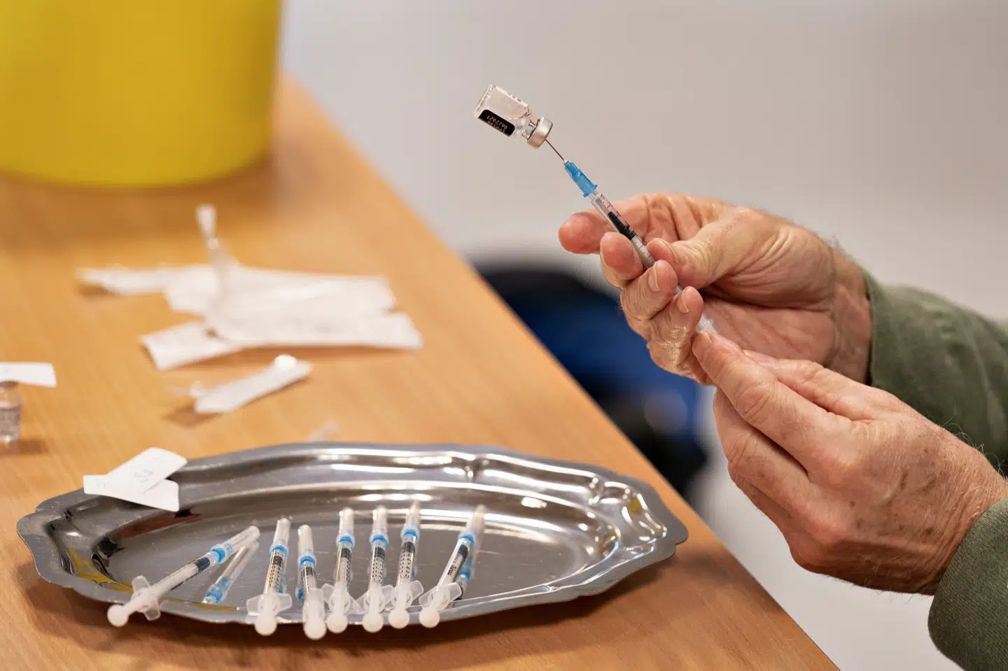 Meget få er blevet indlagt på intensiv efter at have fået to vaccinestik, viser ny rapport fra Sundhedsstyrelsen. (Arkivfoto.) Henning Bagger/Ritzau Scanpix