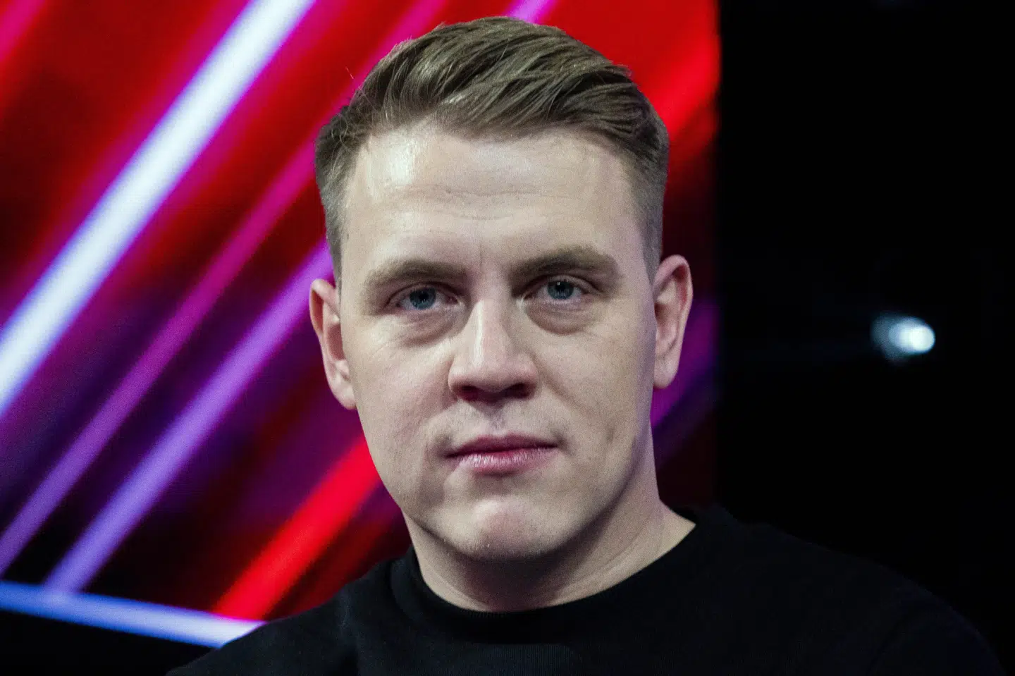 Martin Jensen har kun Dan Laursen tilbage, efter at Hiba Chehade og Vilson Ferati begge er ude af årets X Factor. Jesper Sunesen / Aller Foto/Ritzau Scanpix