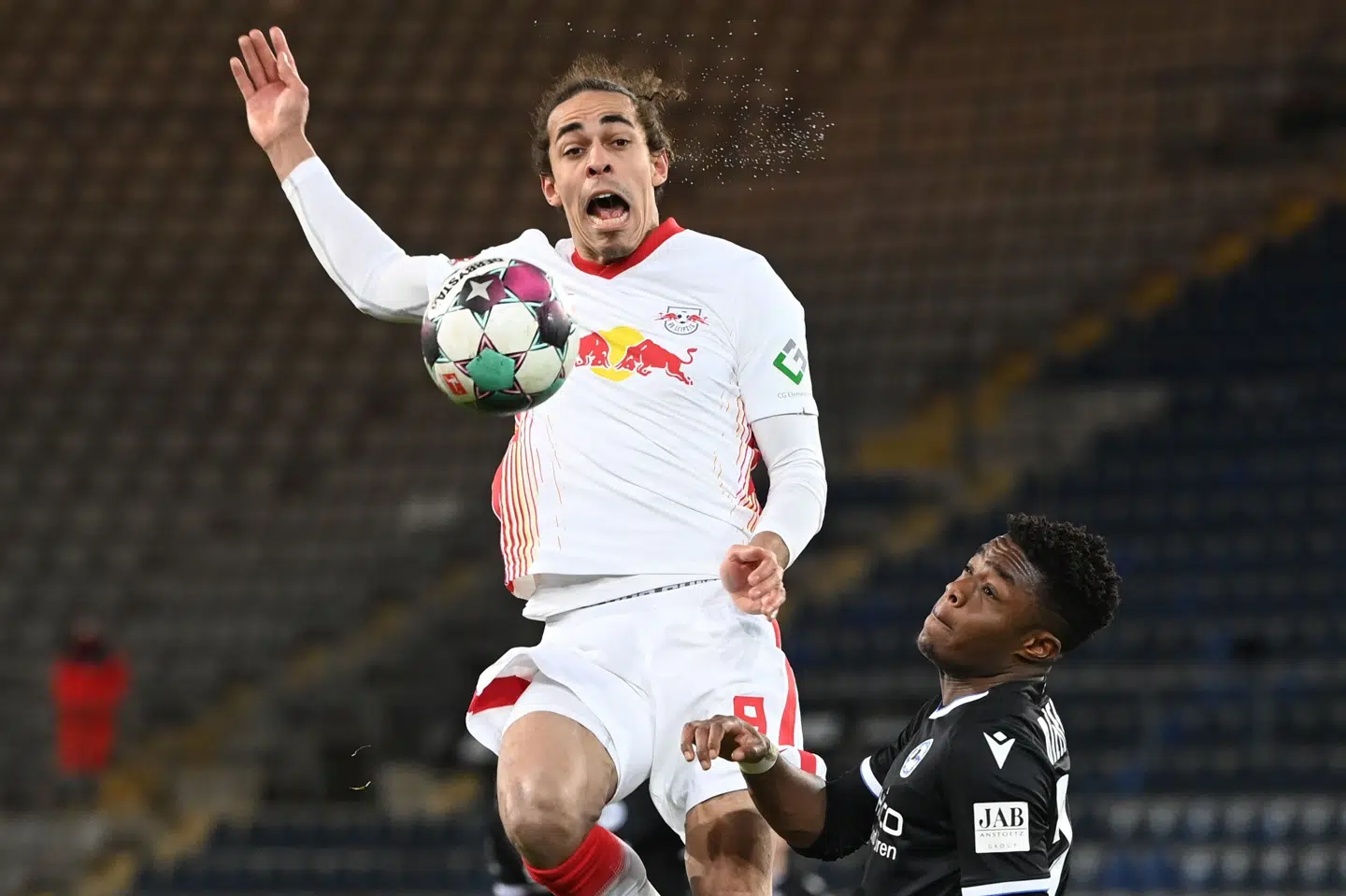Den danske landsholdsangriber Yussuf Poulsen kom ind til slut for RB Leipzig og var med til at sikre sejren over Bielefeld. Ina Fassbender/Reuters