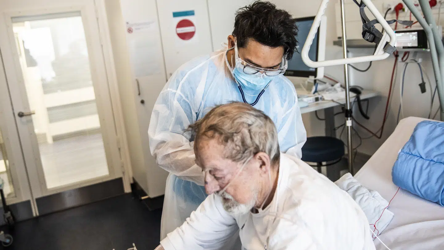 Det er kun hver anden person over 65 år, der udvikler immunitet over for covid-19.