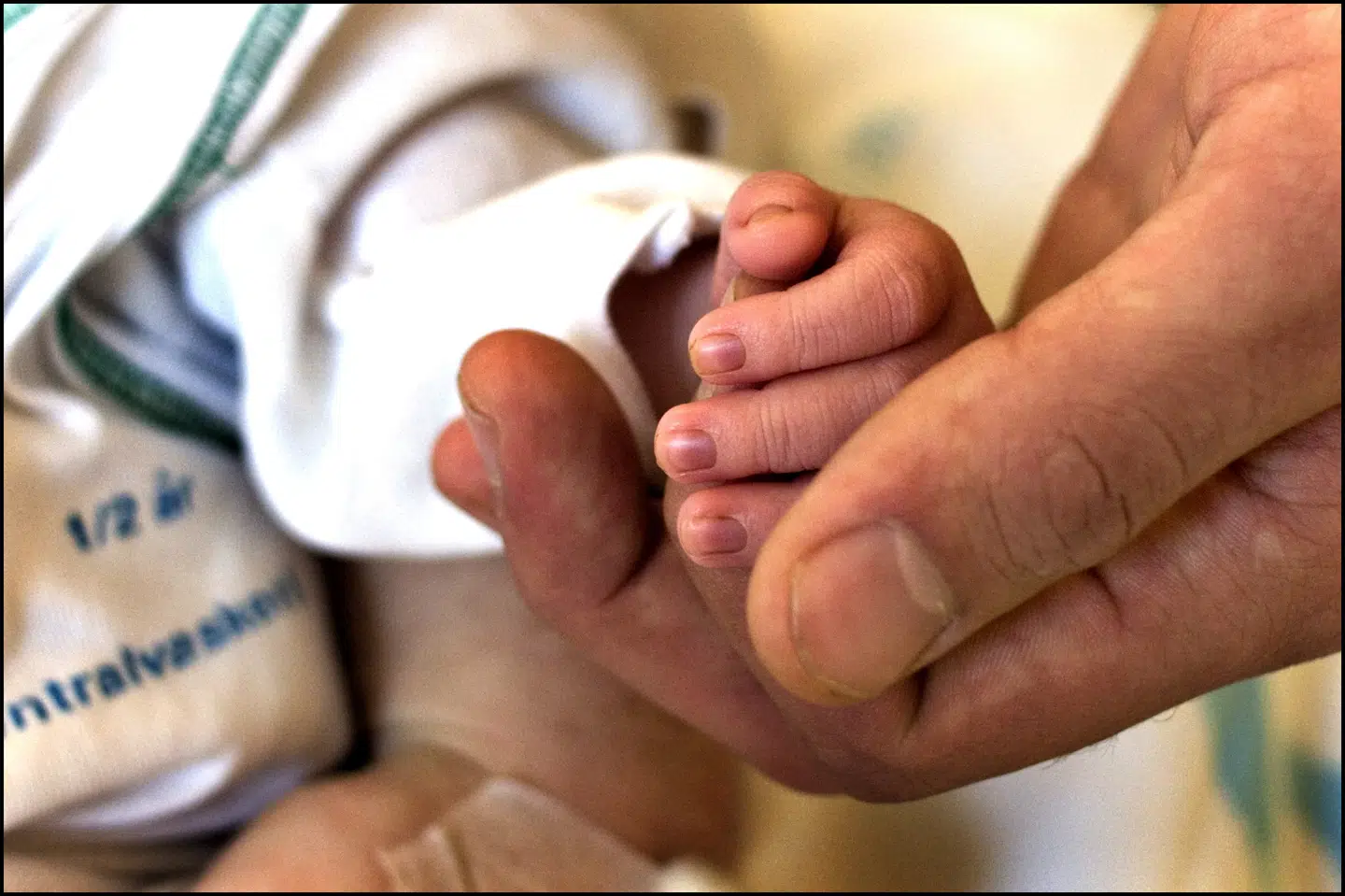 Dårlige fødselsoplever har fyldt medierne de seneste måneder. En ny undersøgelse viser, at der generelt er tilfredshed blandt nybagte mødre. (Arkivfoto) Morten Juhl/Ritzau Scanpix