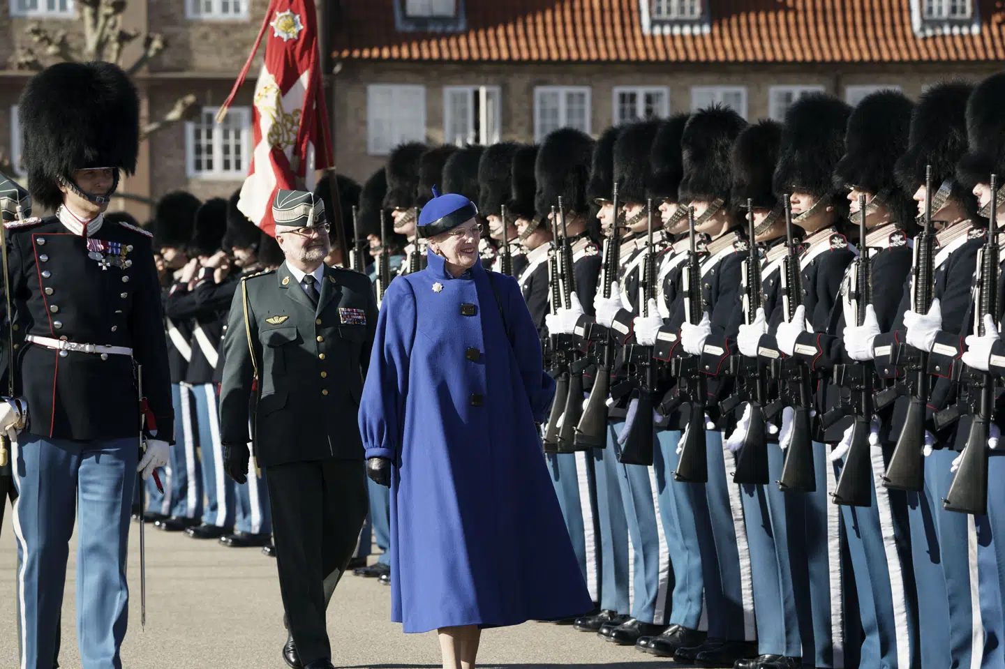 Dronning Margrethe overrakte onsdag Dronningens Ur til garder Jeppe Nørhave Illum. Det skete på Livgardens Kaserne i København. Keld Navntoft, Kongehuset/Free