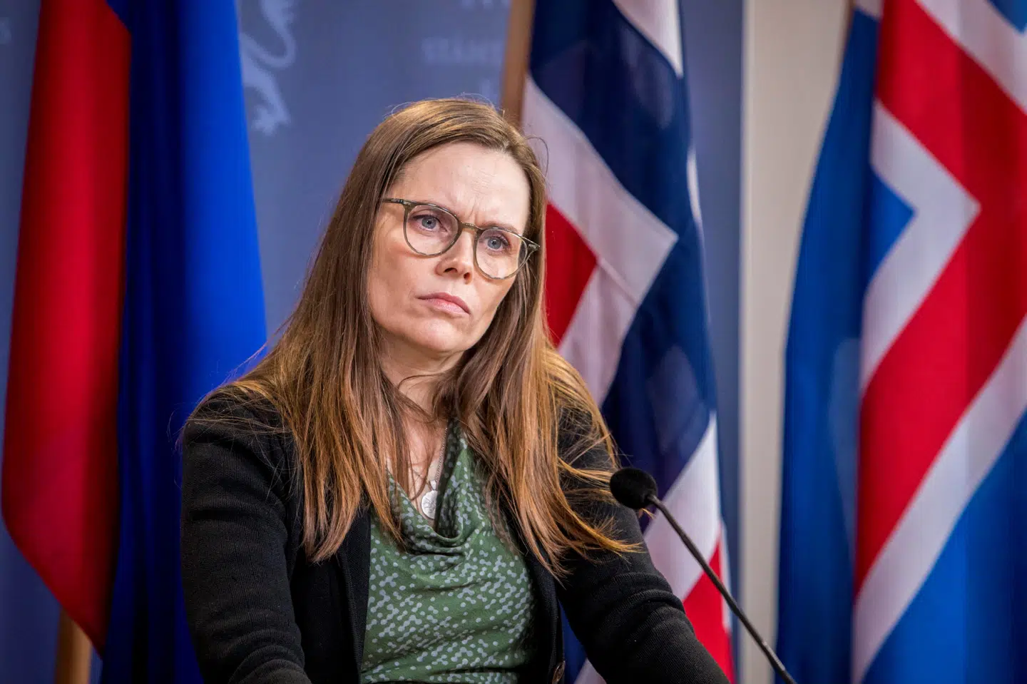 Islands statsminister, Katrín Jakobsdóttir, har åbnet for besøgende fra hele verden, såfremt de er vaccineret mod coronavirus (Arkivfoto). Ntb Scanpix/Reuters