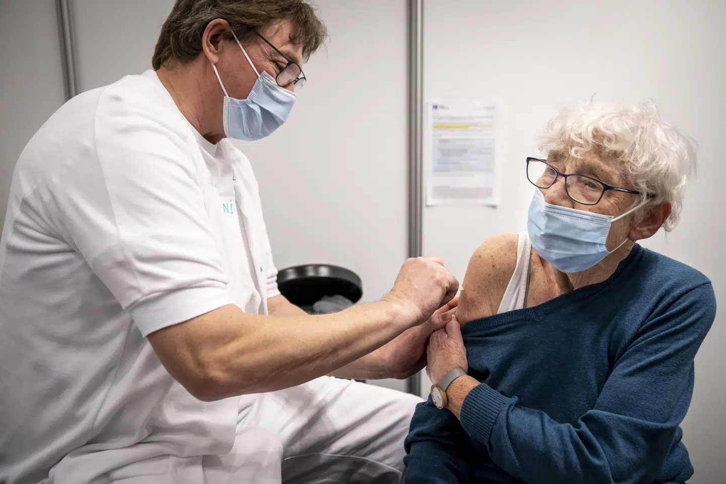 På to vaccinationssteder i Sønderjylland kan man fra mandag komme på en venteliste til en restvaccine. (Arkivfoto) Mads Claus Rasmussen/Ritzau Scanpix