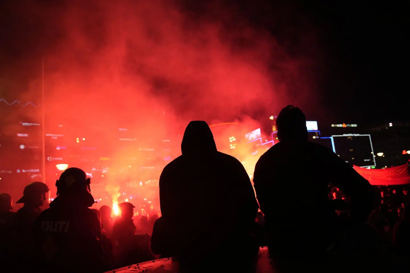 Men in Black demonstrerede lørdag i København imod coronarestriktioner. Bevægelsen er utilfreds med regeringens håndtering af coronaepidemien. Martin Sylvest/Ritzau Scanpix
