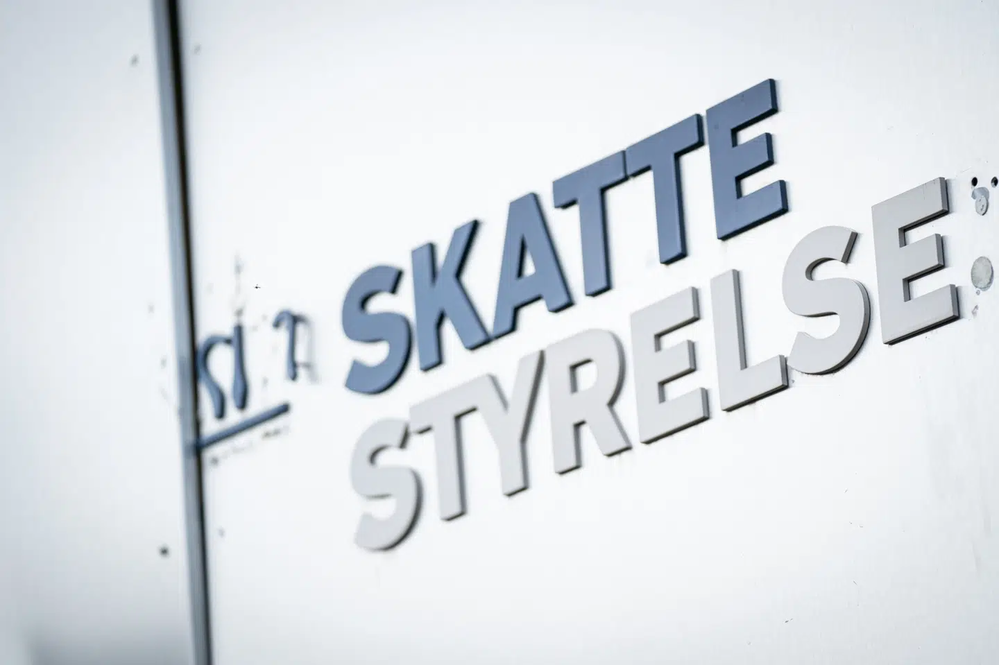 I år skal man have særligt fokus på årsopgørelsen, hvis man pendler til jobbet. Normalt bliver kørselsfradraget automatisk sat på ens årsopgørelse, men det er ikke tilfældet i år, da mange har arbejdet hjemme på grund af coronaudbruddet. Derfor skal man selv ind og taste ind. (Arkivfoto) Niels Christian Vilmann/Ritzau Scanpix