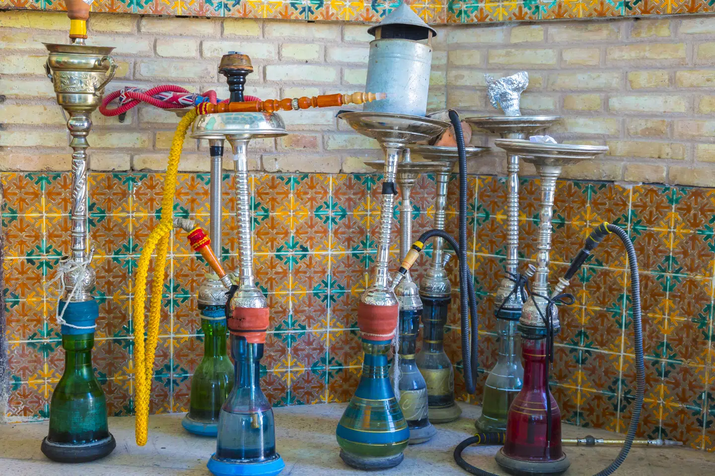 Ifølge vagtchefen var 22 personer - som hovedsageligt var yngre mænd - forsamlet i en slags klublokale. (Arkivfoto.) Mikel Bilbao/Ritzau Scanpix