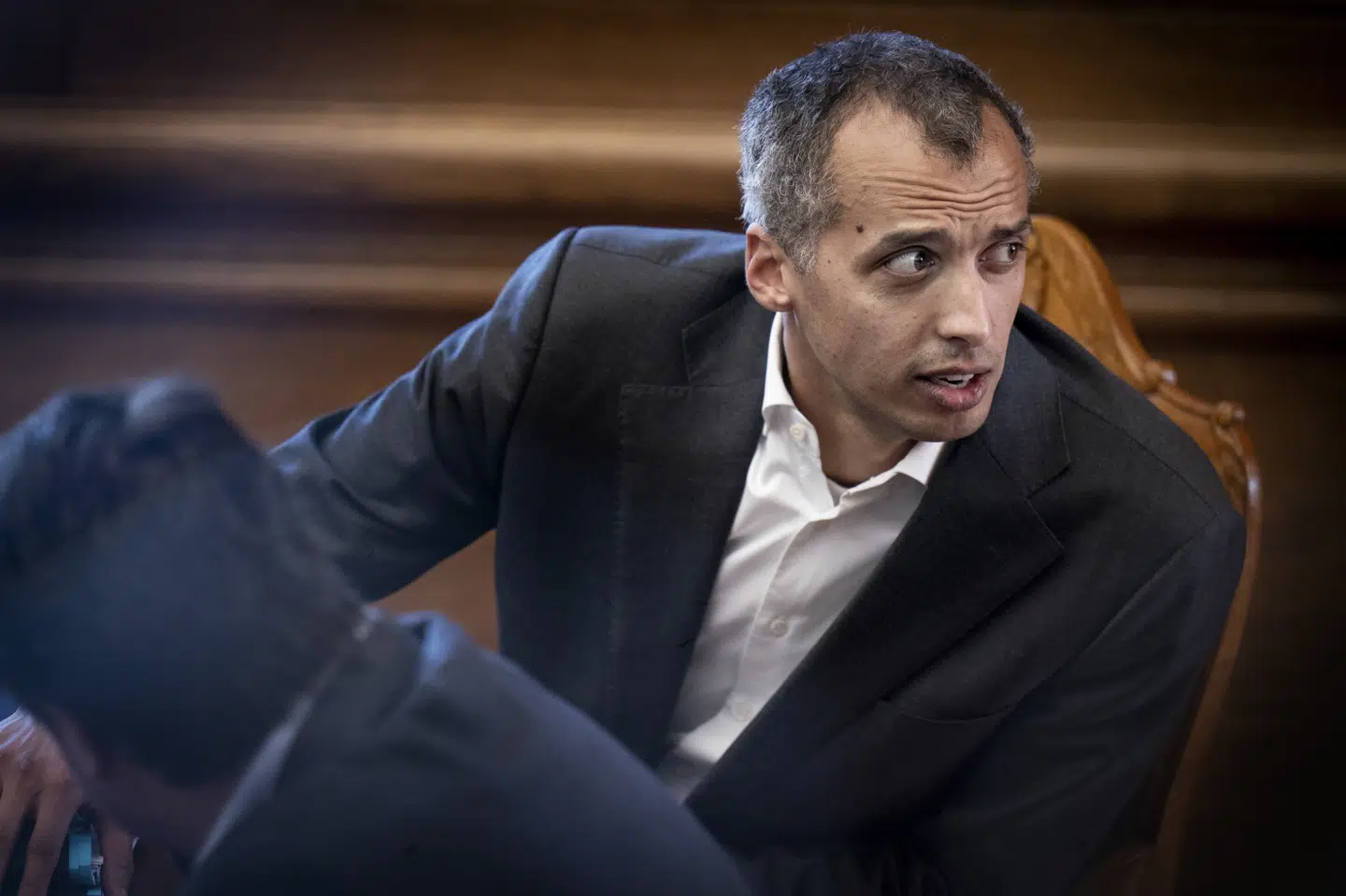 hvis et land ikke vil tage imod egne statsborgere, hvis de er udvist ved for eksempel at have lavet kriminalitet i Danmark, så giver det ikke mening, at vi bliver ved med at udstede visum til sådan et land, siger Mattias Tesfaye, som har skrevet et brev til EU-Kommissionen. Liselotte Sabroe/Ritzau Scanpix