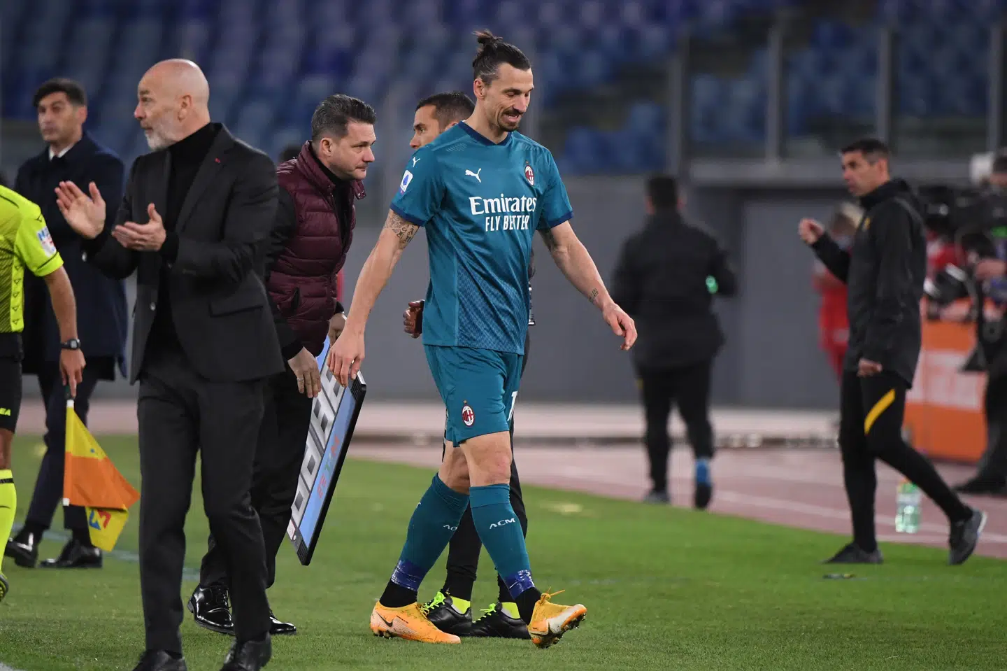 AC Milans topscorer, Zlatan Ibrahimovic, bliver ikke klar til kampen mod sin tidligere arbejdsgiver. Alberto Lingria/Reuters