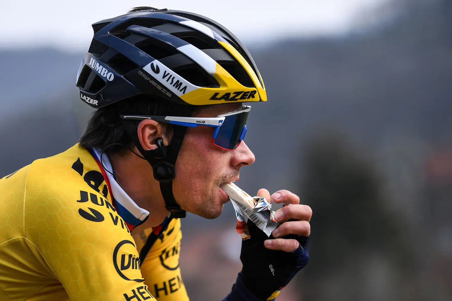 Konkurrenterne var ikke i nærheden af at kunne følge Primoz Roglic på 4. etape af Paris-Nice. Anne-Christine Poujoulat/Ritzau Scanpix