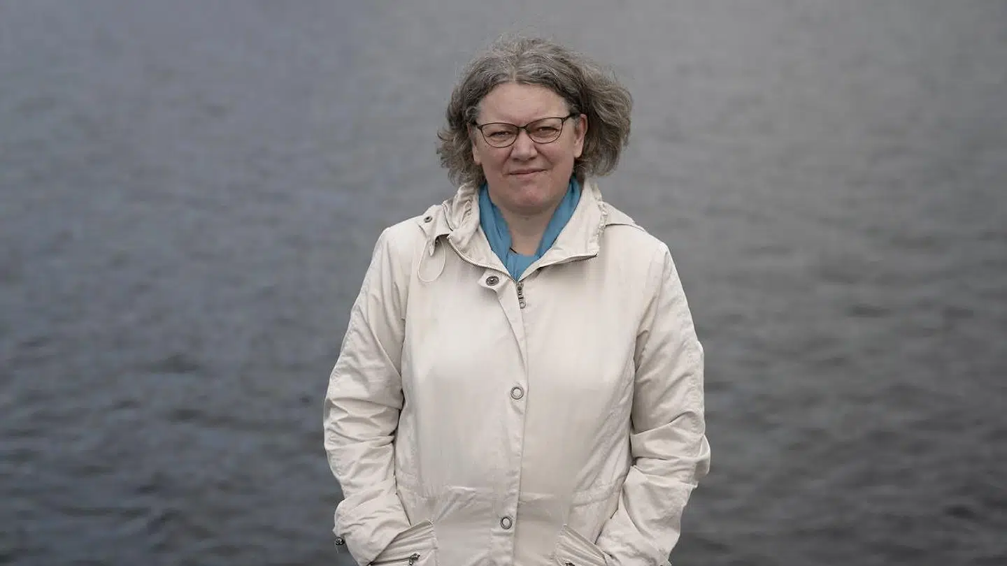 Bettina Hartmann er utilfreds med støjen fra festende unge med SoundBoks' på Islands Brygge. Foto: Scanpix
