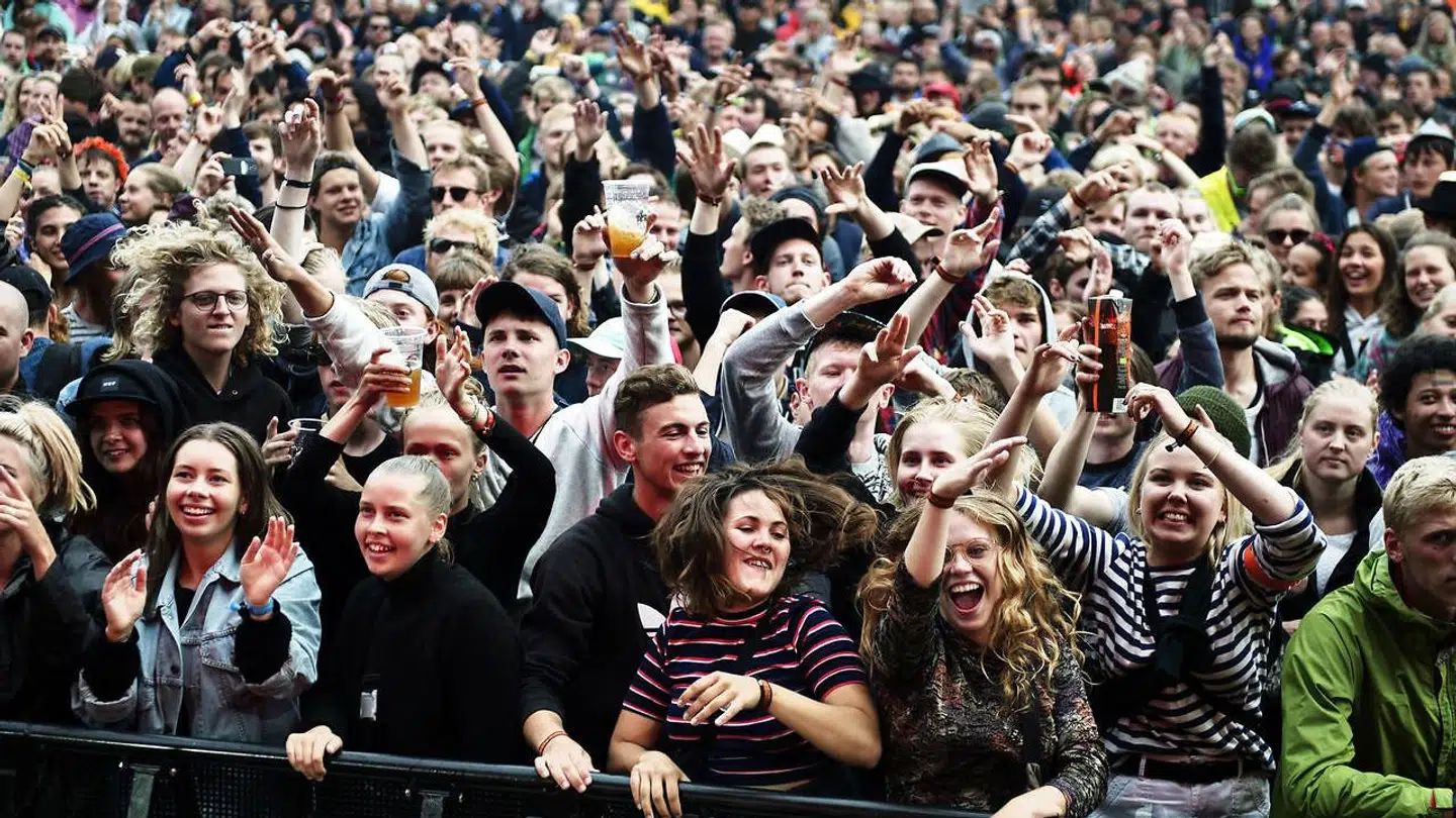 Roskilde Festival kan måske blive tvunget til at skubbe arrangementet, mener eksperter.