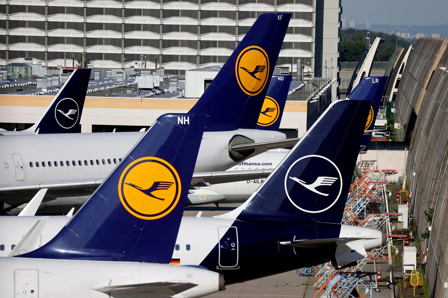 Lufthansa forventer først, at antallet af passagerer vil være tilbage på niveauet før coronakrisen i 2024. (Arkivfoto) Kai Pfaffenbach/Reuters