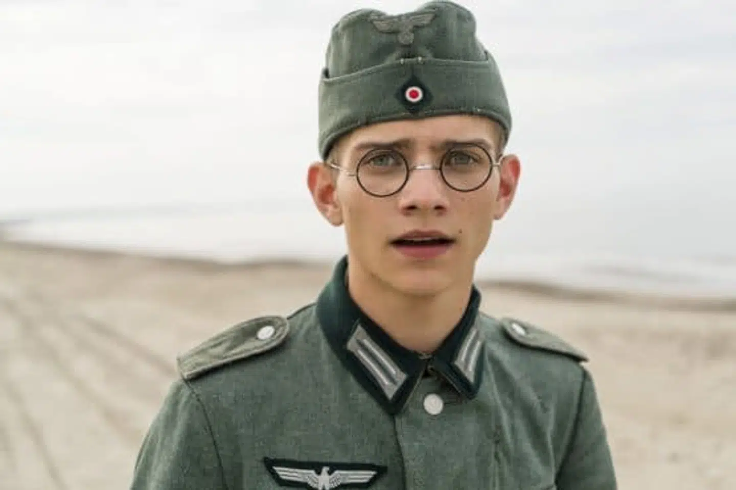 Stefan Berger spilles af den tyske skuespiller Juls Serger.