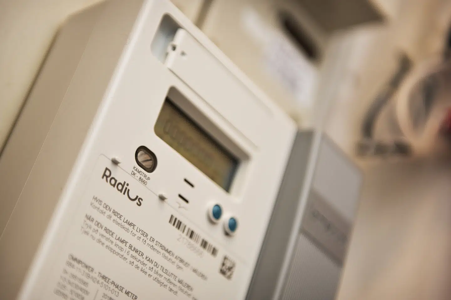 Hvis de utætte vinduer trænger til at blive skiftet ud, eller det sorte fyr skal erstattes af en grøn varmepumpe, så bliver der nu bedre mulighed for at få tilskud. (Arkivfoto) Kristian Djurhuus/Ritzau Scanpix