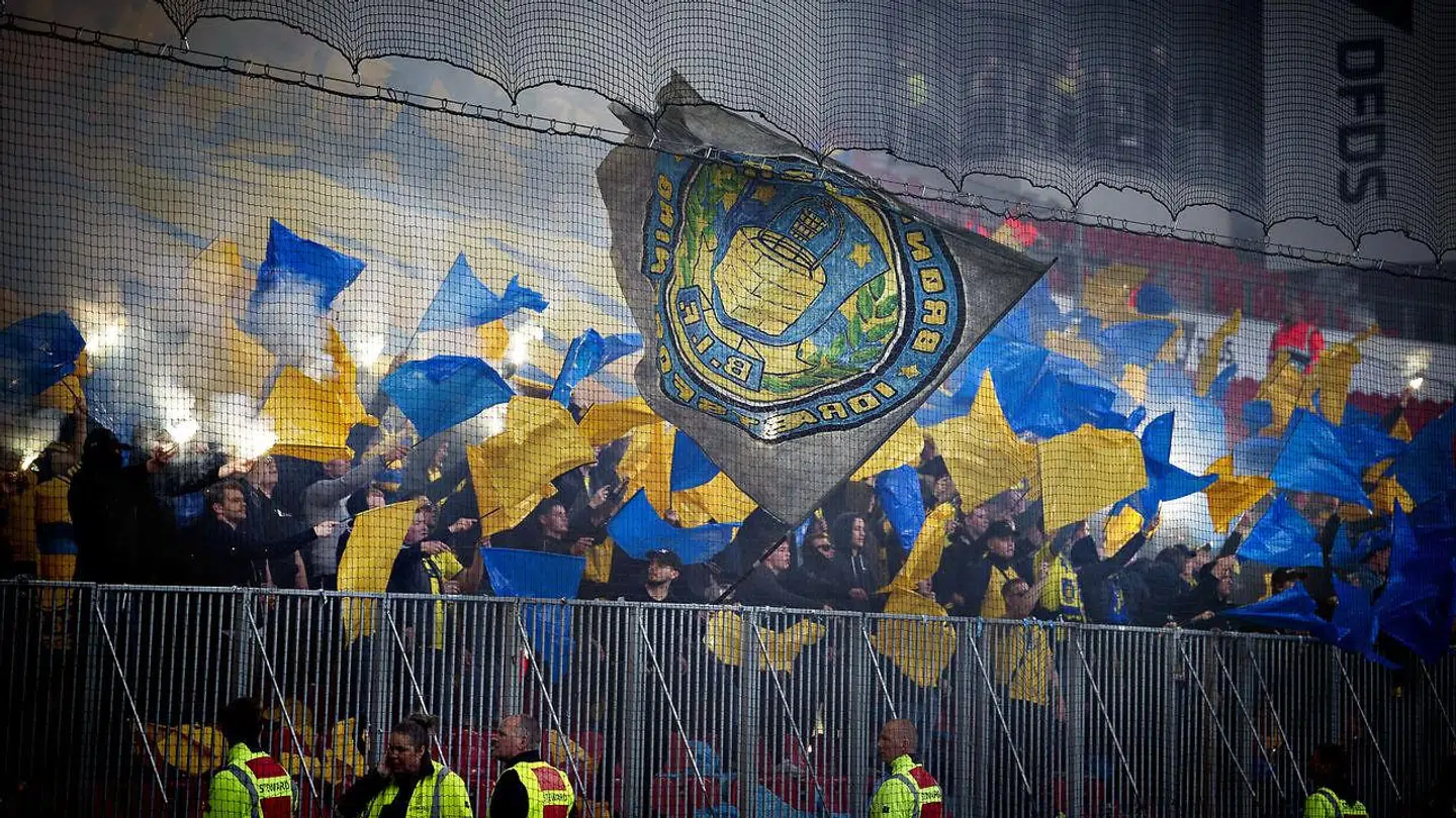 Brøndby-fans under Superliga-kampen mellem FC København og Brøndby i Parken søndag 5. maj 2019.