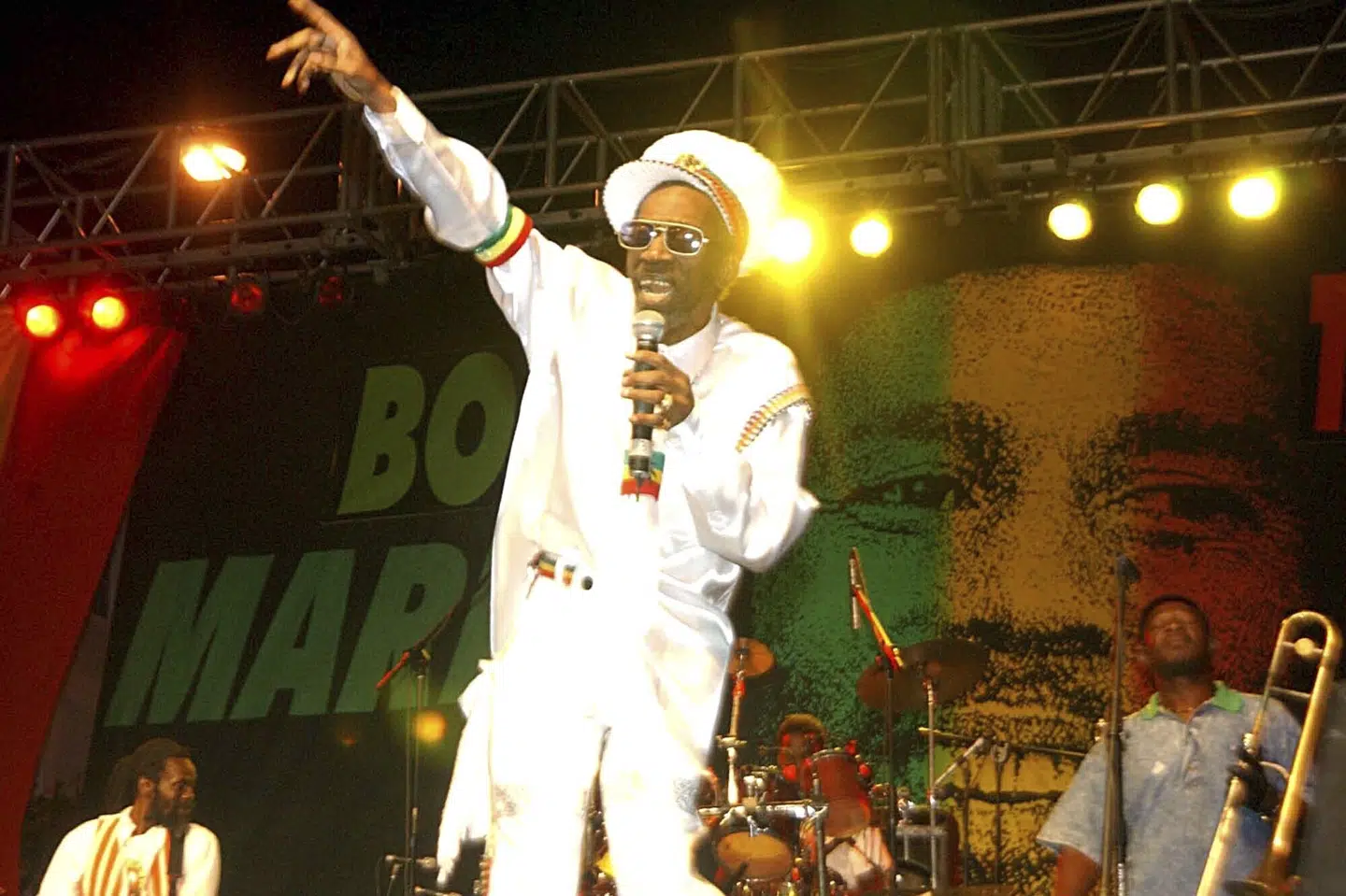 Her ses Bunny Wailer til en koncert i 2015. Tirsdag døde han, 73 år gammel. (Arkivfoto) Collin Reid/Ritzau Scanpix