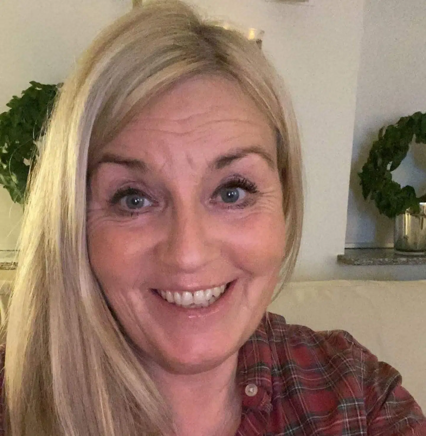 Helle Mellergaard ser frem til at få de sidste feriepenge udbetalt.