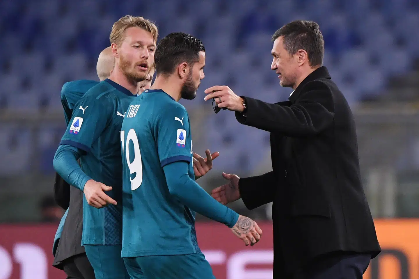 Simon Kjær og holdkammeraterne i AC Milan vandt søndag aften 2-1 ude over AS Roma i Serie A. Alberto Lingria/Reuters