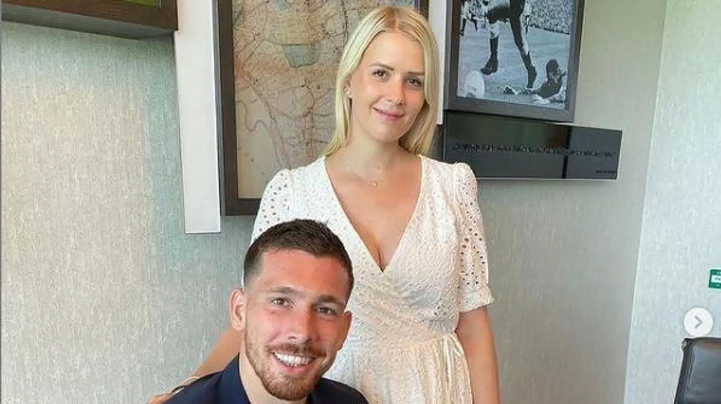 Pierre-Emile Højbjerg og Josephine Siw.