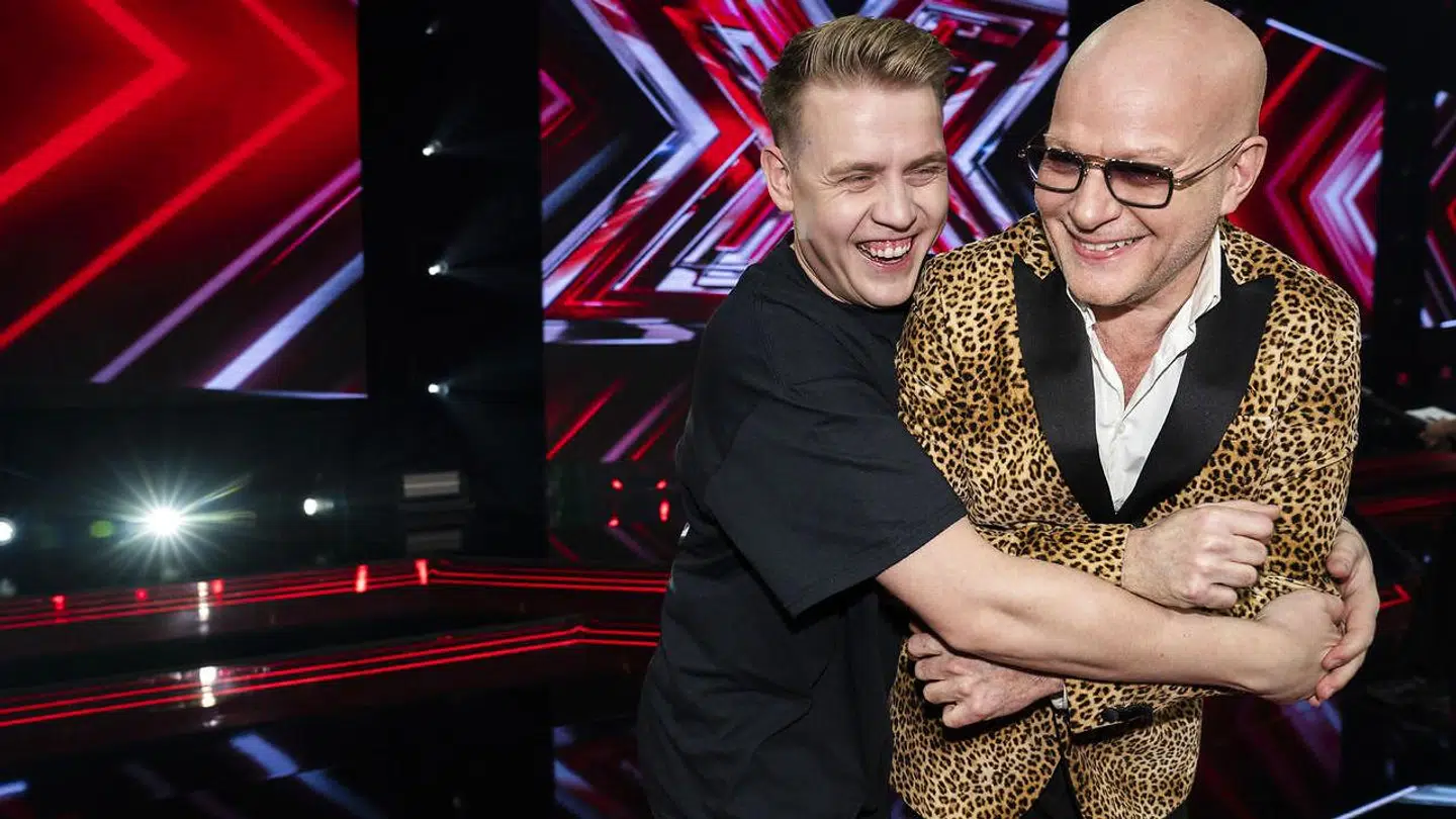 Dommerne Thomas Blachman og Martin Jensen. X factor 14, liveshow 1 på TV2 fredag den 26. februar 2021. (foto: Martin Sylvest/Ritzau Scanpix 2021)