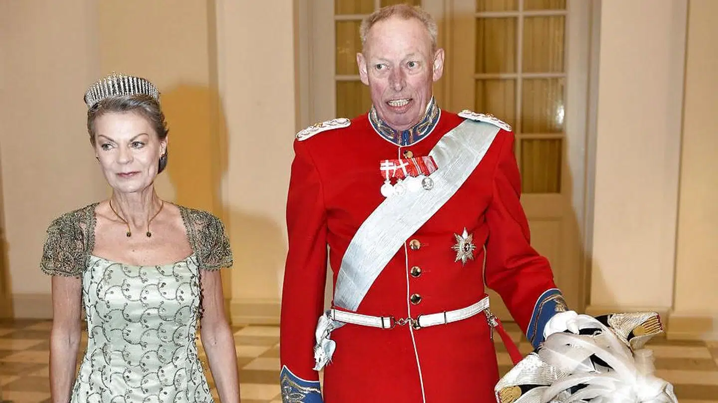 Dronning Margrethe fejres ved en middag for det officielle Danmark på Christiansborg Slot i anledning af 75-års dagen. Her grev Ingolf og grevinde Sussie. (Foto: Nils Meilvang/Scanpix 2015)