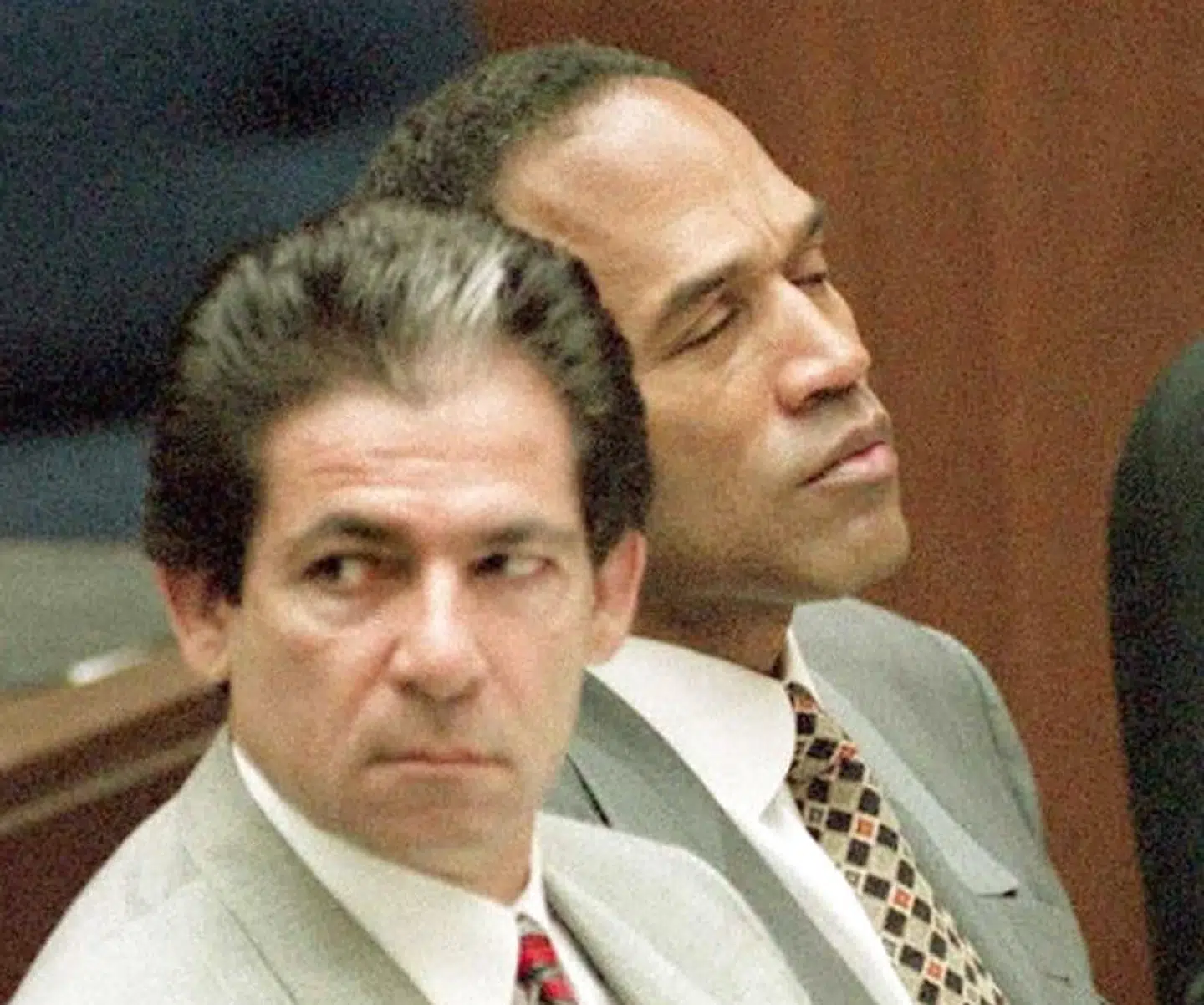 Kim Kardashian hylder sin far, der døde for 17 år siden. Her ses Robert Kardashian ved siden af O. J. Simpson.