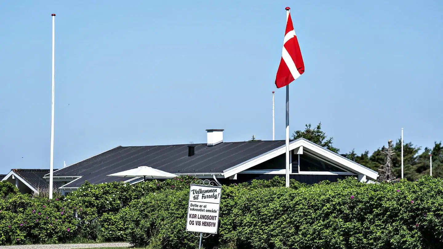 Danskerne køber sommerhuse som aldrig før