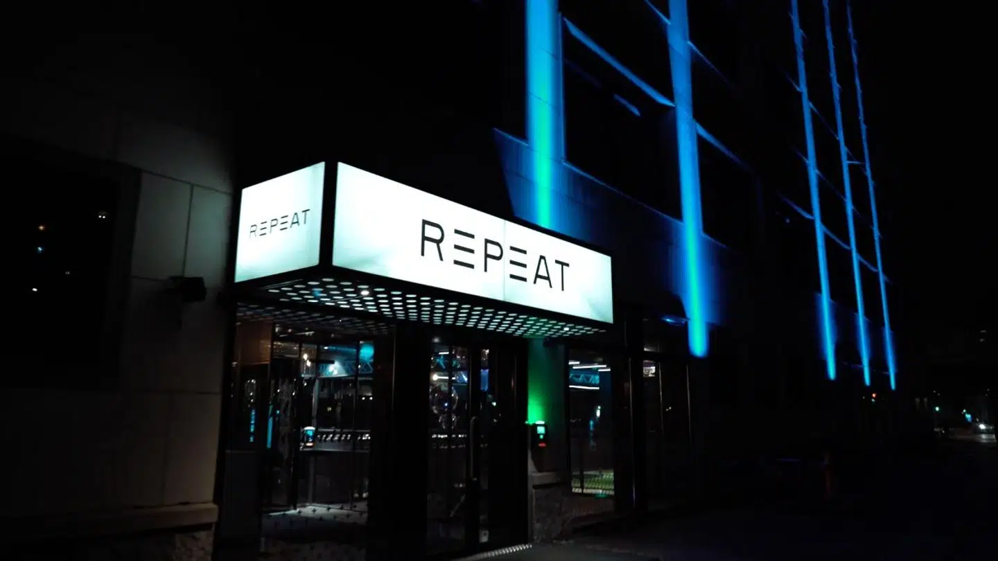 Her ses et af Repeat-centrene.