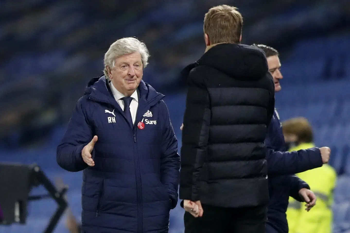 Roy Hodgson, manager for Crystal Palace, takker for kampen mandag aften. Crystal Palace vandt 2-1 ude over Brighton på et mål fem minutter inde i tillægstiden. Frank Augstein/Reuters