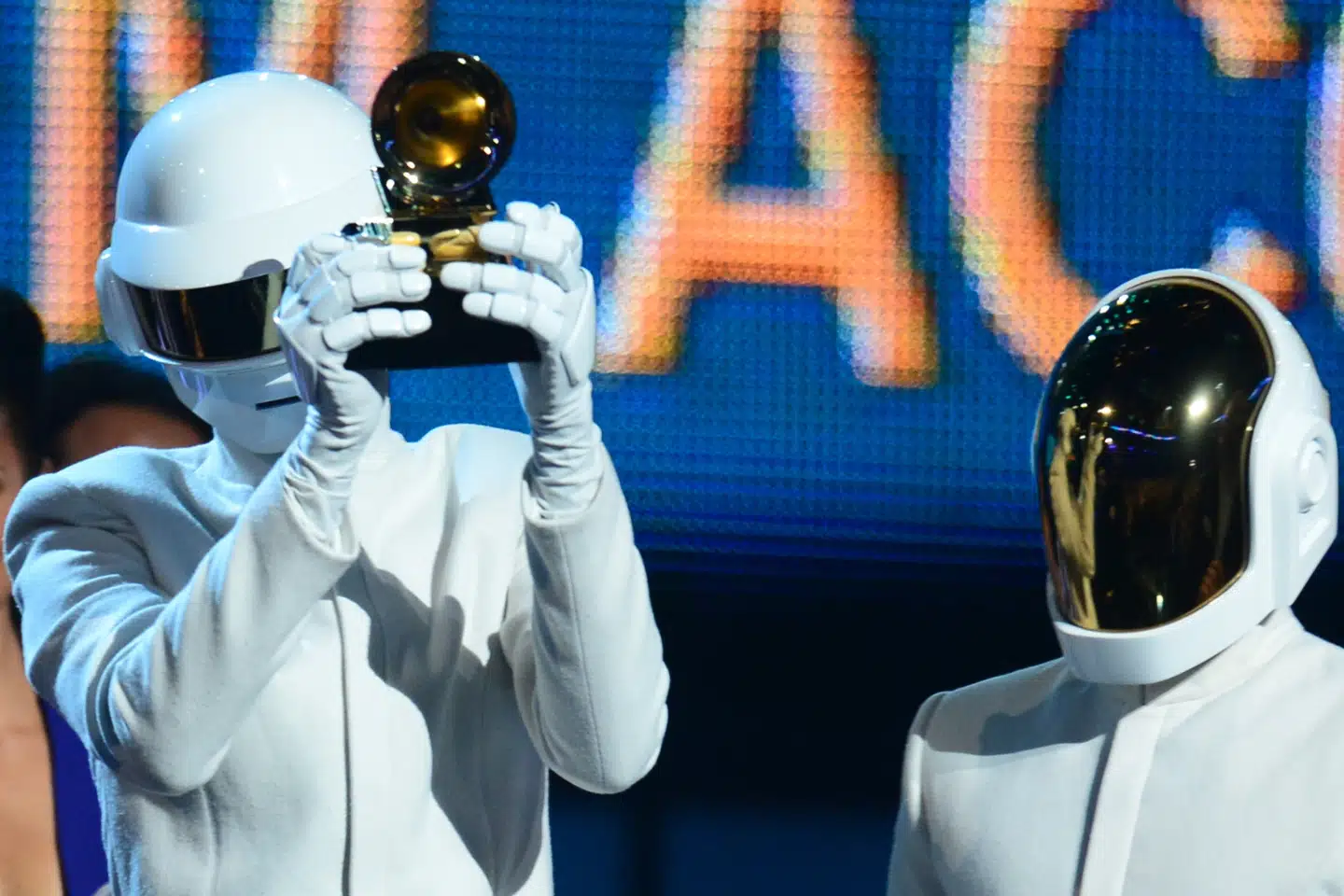 Da Daft Punk udgav albummet Discovery i 2001, optrådte de i robotkostumer, og det blev deres særkende resten af deres karriere. Efter 28 år har de valgt at gå hver til sit. (Arkivfoto) Frederic J. Brown/Ritzau Scanpix