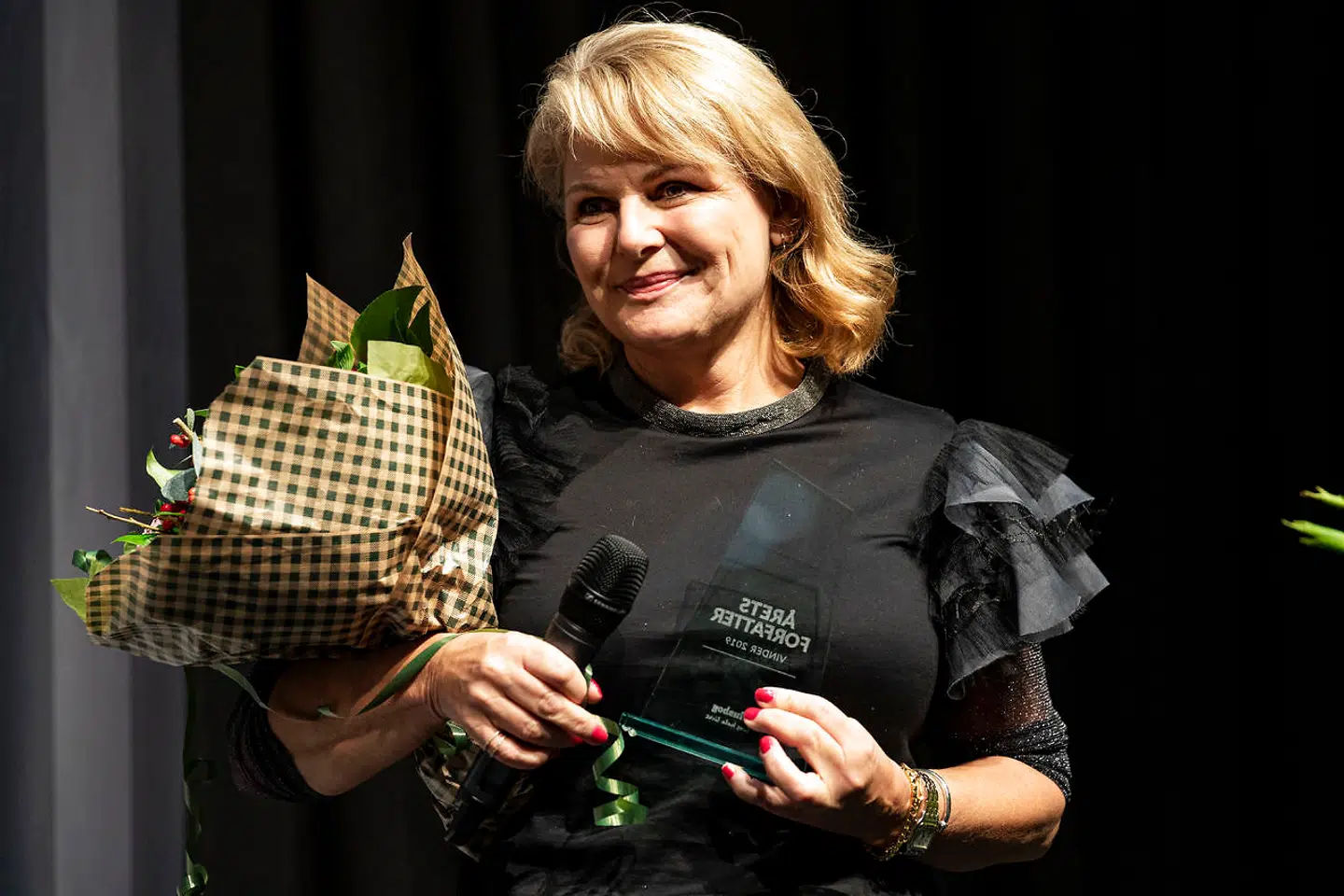 Forfatter Sara Blædel kåres som Årets forfatter i Bogforum i København lørdag den 16. november 2019. (Foto: Ida Guldbæk Arentsen/Scanpix 2019)