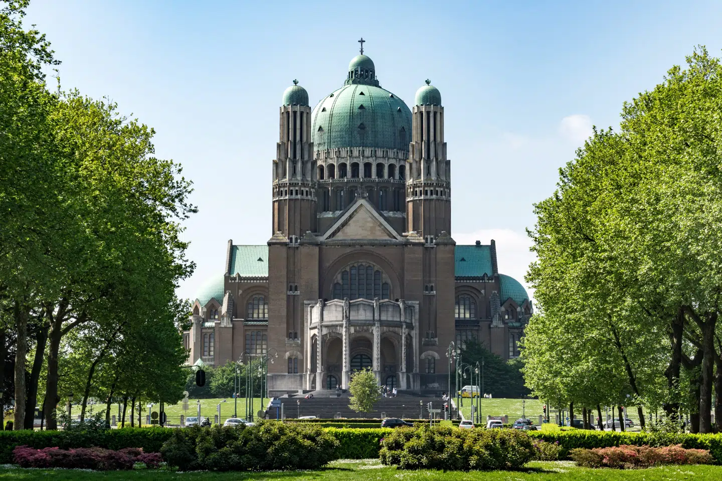Basilikaen i Bruxelles regnes for verdens femte største kirke. Men der gælder samme coronaregler for den som for andre kirker i Belgien: Højest 15 deltagere i en gudstjeneste. (Arkiv) Daniel Kalker/Ritzau Scanpix