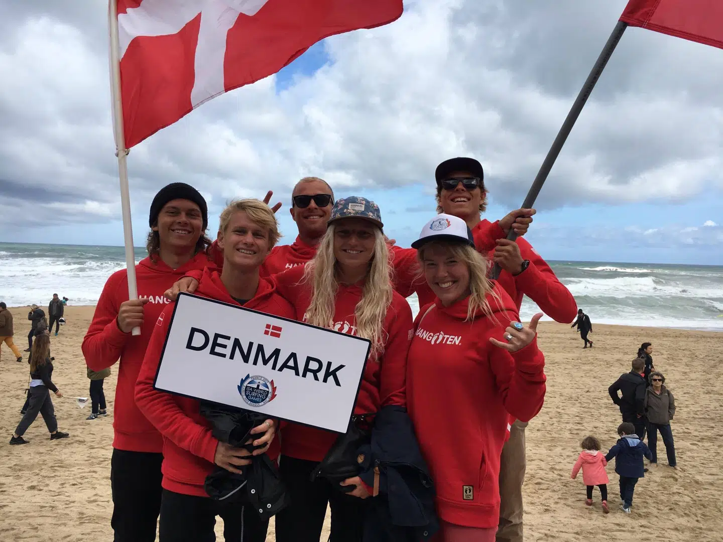 Emilie deltog i VM i surf i 2017.