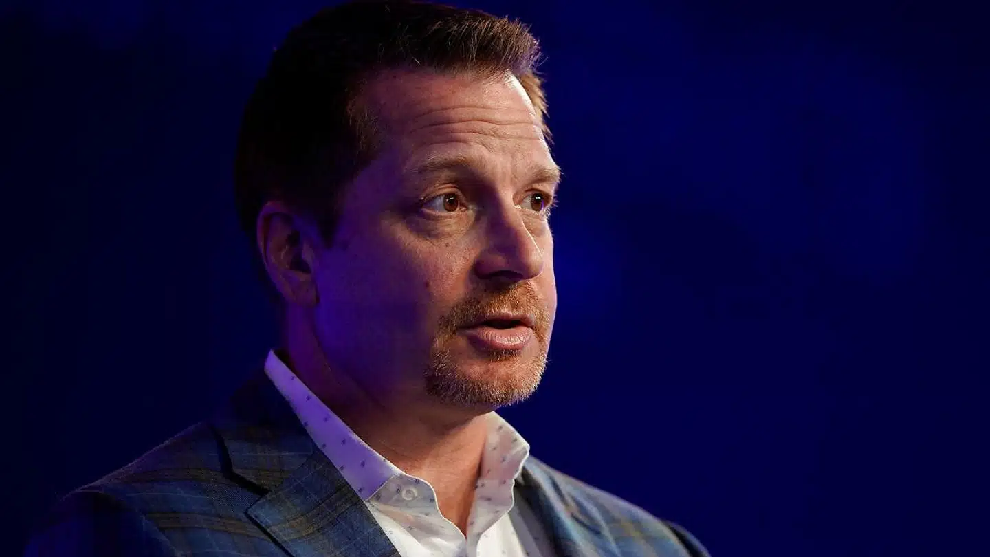 Amerikanske CrowdStrike med George Kurtz (foto) som øverste chef har købt den danske IT-virksomhed Humio for svimlende 2,4 milliarder kroner.