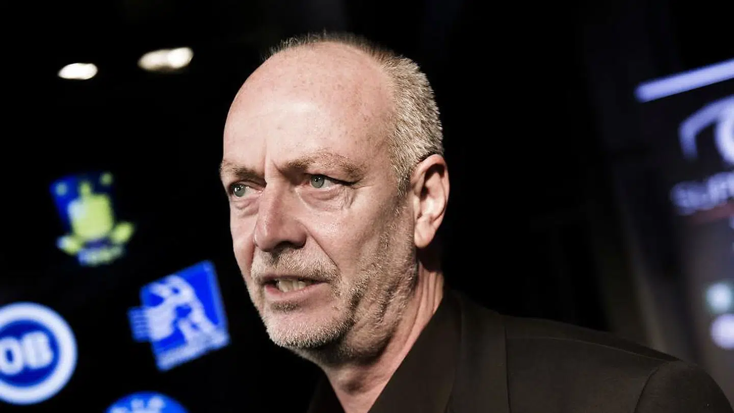 Claus Thomsen, direktør for Divisionsforeningen, melder, at de er klar til at lukke tilskuere ind på til kampe i Superligaen og 1. division.
