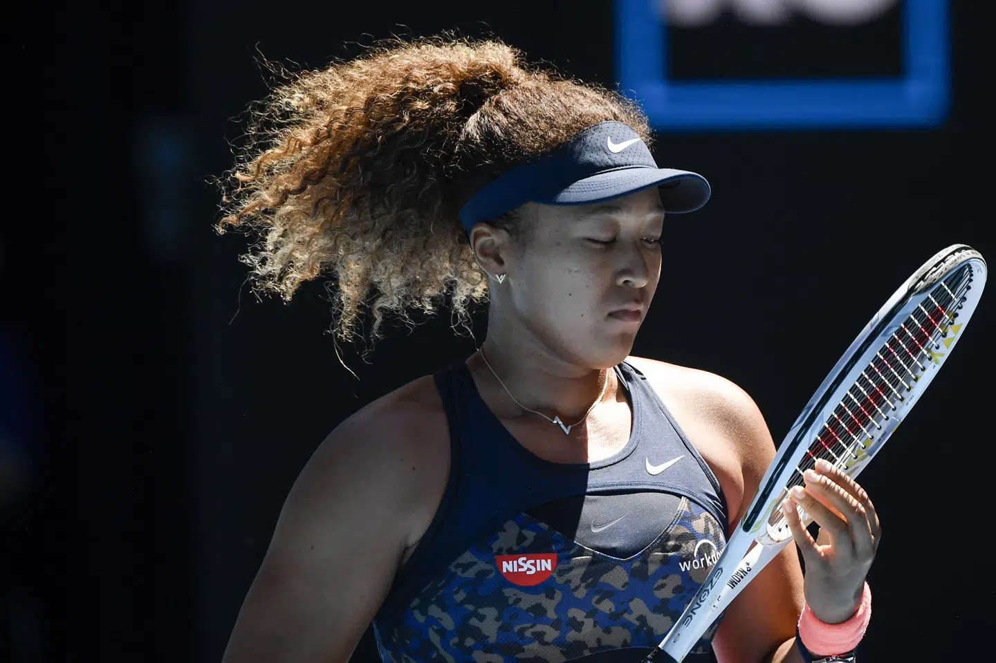 Japanske Naomi Osaka jagter sin lørdag sin fjerde grand slam-titel. Her ses hun under semifinalen mod Serena Williams i Australian Open i Melbourne. Andy Brownbill/Ritzau Scanpix