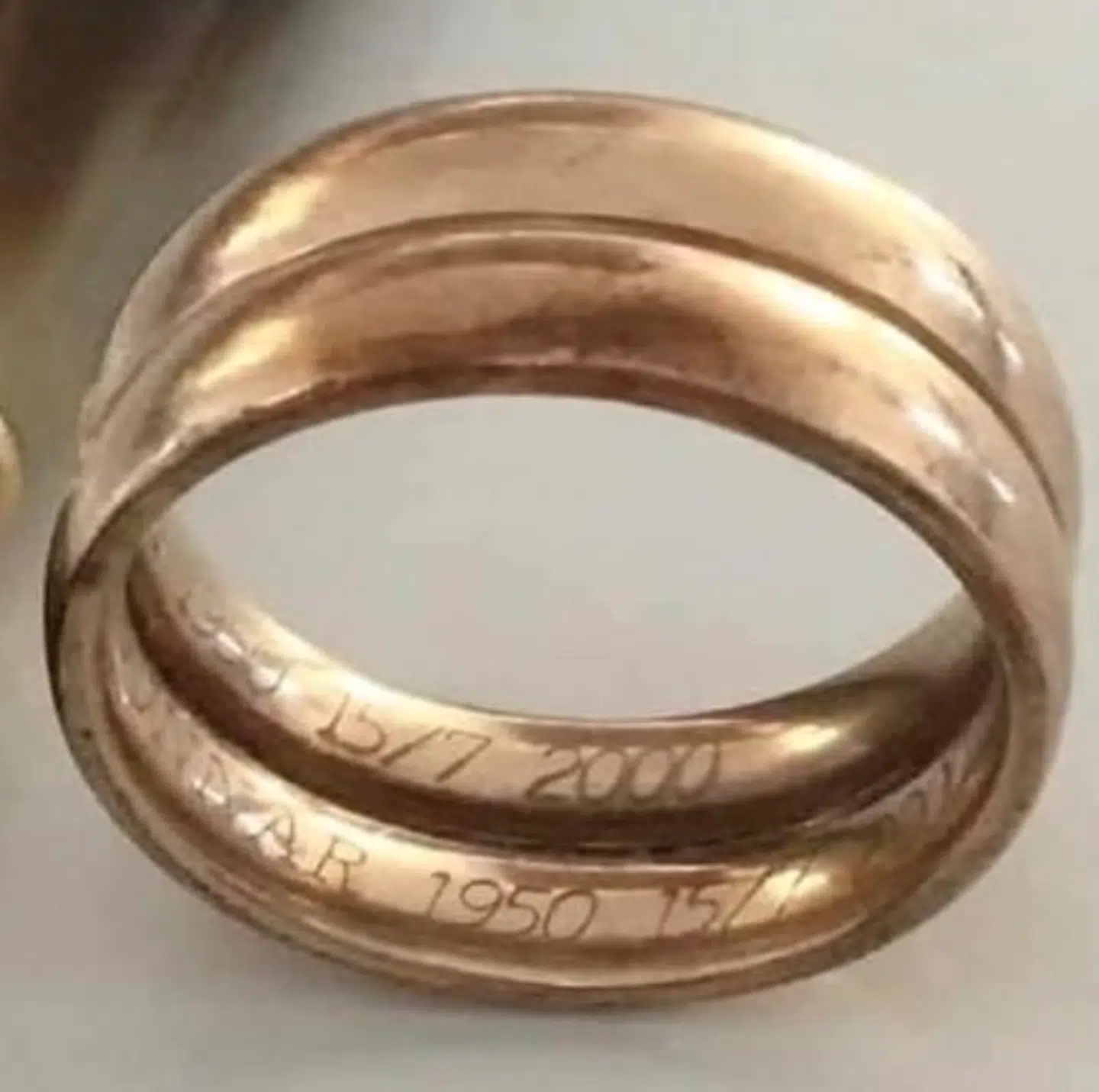 Ringen, som nu er dukket op efter 15 år.