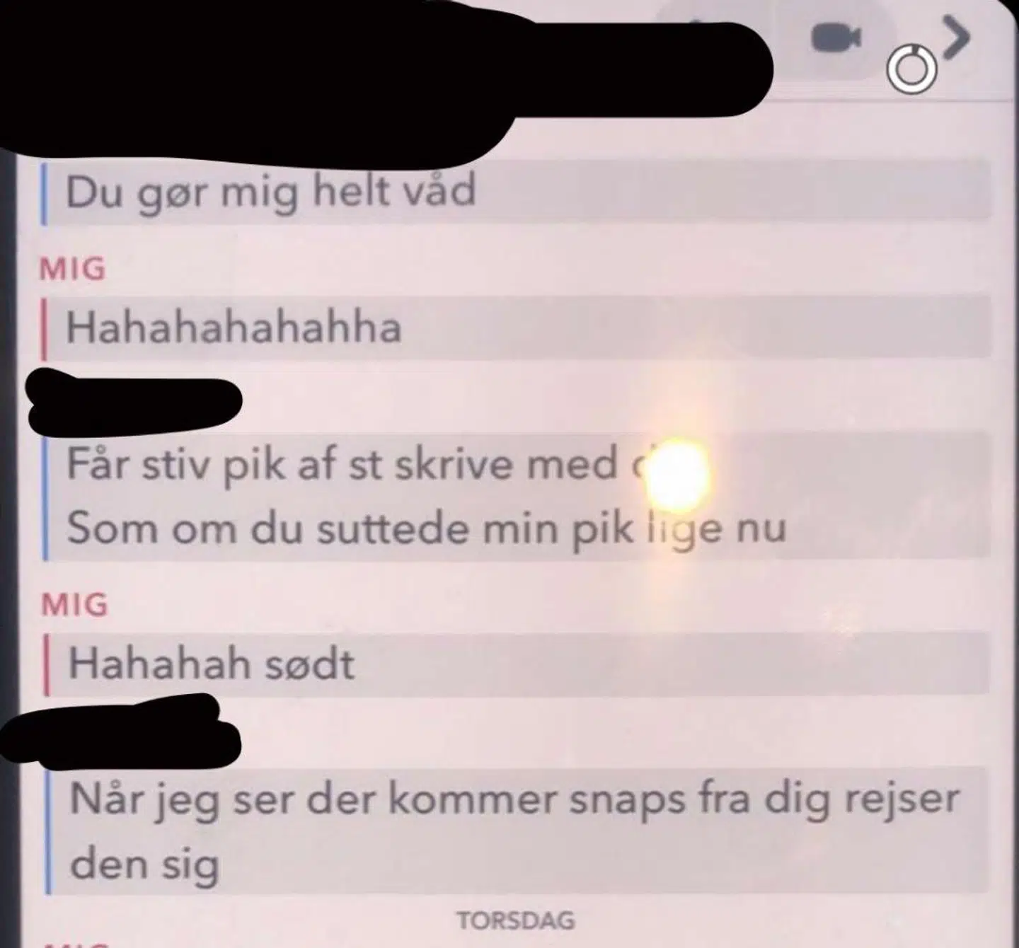 En af de Snapchat-samtaler, der er helt almindelige for 14-årige Chanell Gorell og hendes jævnaldrende, fortæller hun.
