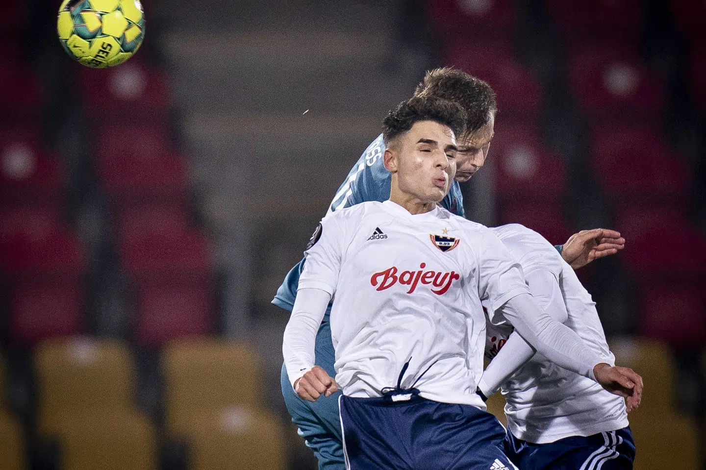 B93 slog AaB ud af pokalturneringen i den seneste runde. Her ses B93's Hassan Elsayed i en duel under pokalkampen mellem B93 og AaB på Farum Park. (Foto: Liselotte Sabroe/Ritzau Scanpix) Liselotte Sabroe/Ritzau Scanpix