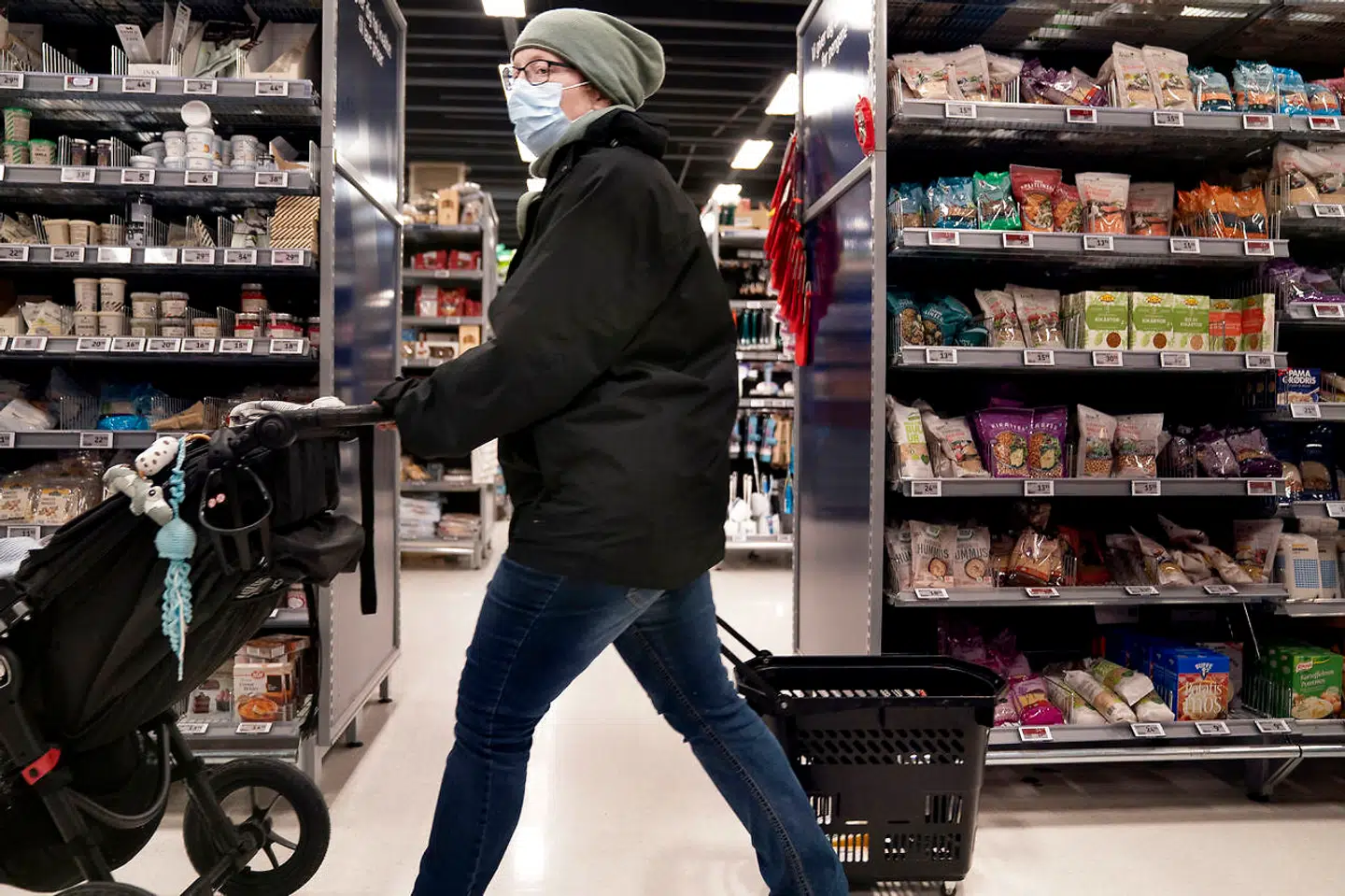Dagligvarebutikker som Føtex er stadig åbne.
