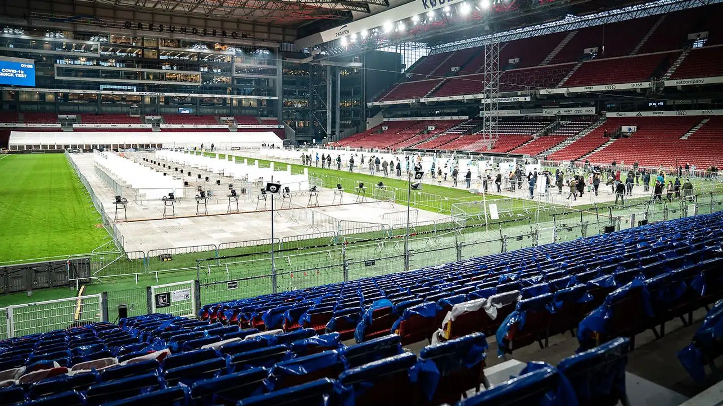 Testcenteret i Parken har i perioder kunnet lynteste hele 3.000 borgere i timen.