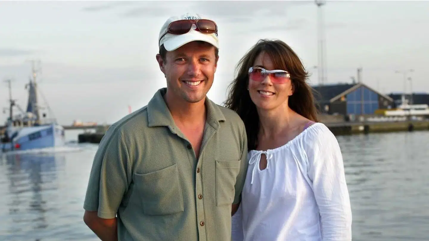 Kronprins Frederik med Mary Donaldson på havnen i Skagen, før de blev gift.