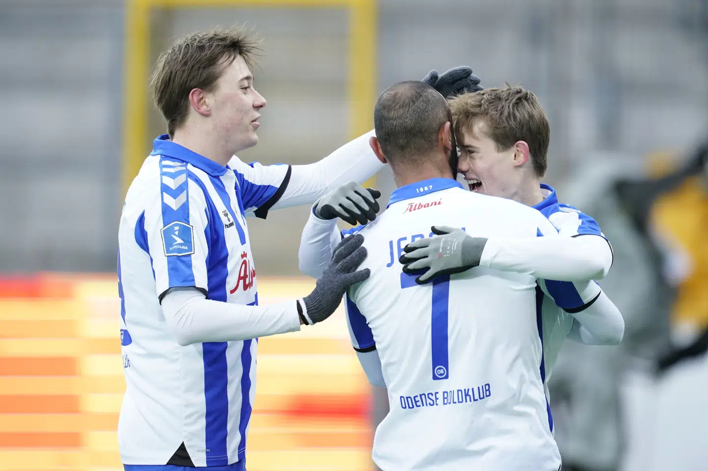 OB-spillerne kunne juble over et af holdets to mål på kunstgræsset i Farum, da fynboerne slog FC Nordsjælland i Superligaen. Claus Bech/Ritzau Scanpix