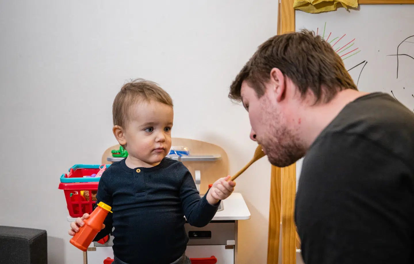 Kæresten Thor og deres dreng Conrad