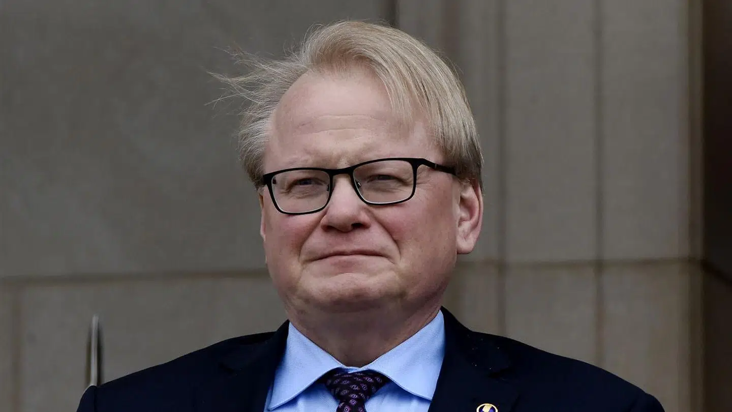 Forsvarsminister i Sverige, Peter Hultqvist.