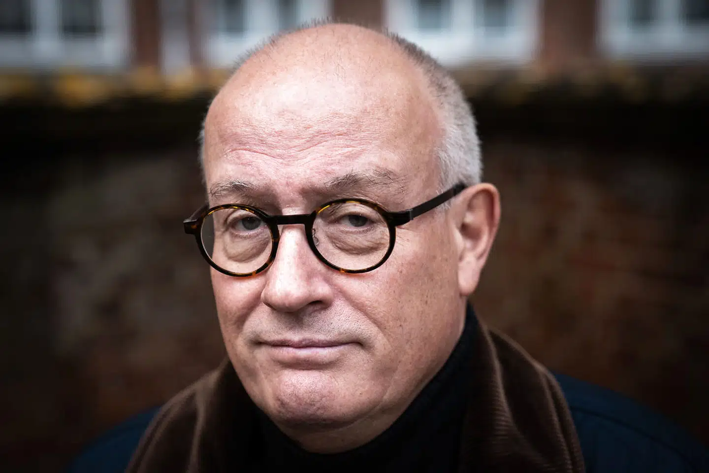 »Det er altså en rigtig positiv udvikling,« forklarer Allan Randrup Thomsen, der er professor i eksperimentel virologi på Det Sundhedsvidenskabelige Fakultet ved Københavns Universitet.