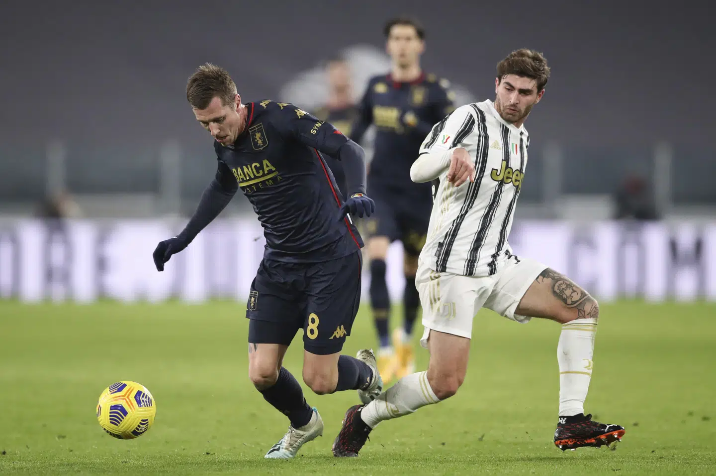 Lukas Lerager (til venstre) bytter Genoa ud med FC København. Jonathan Moscrop/Ritzau Scanpix